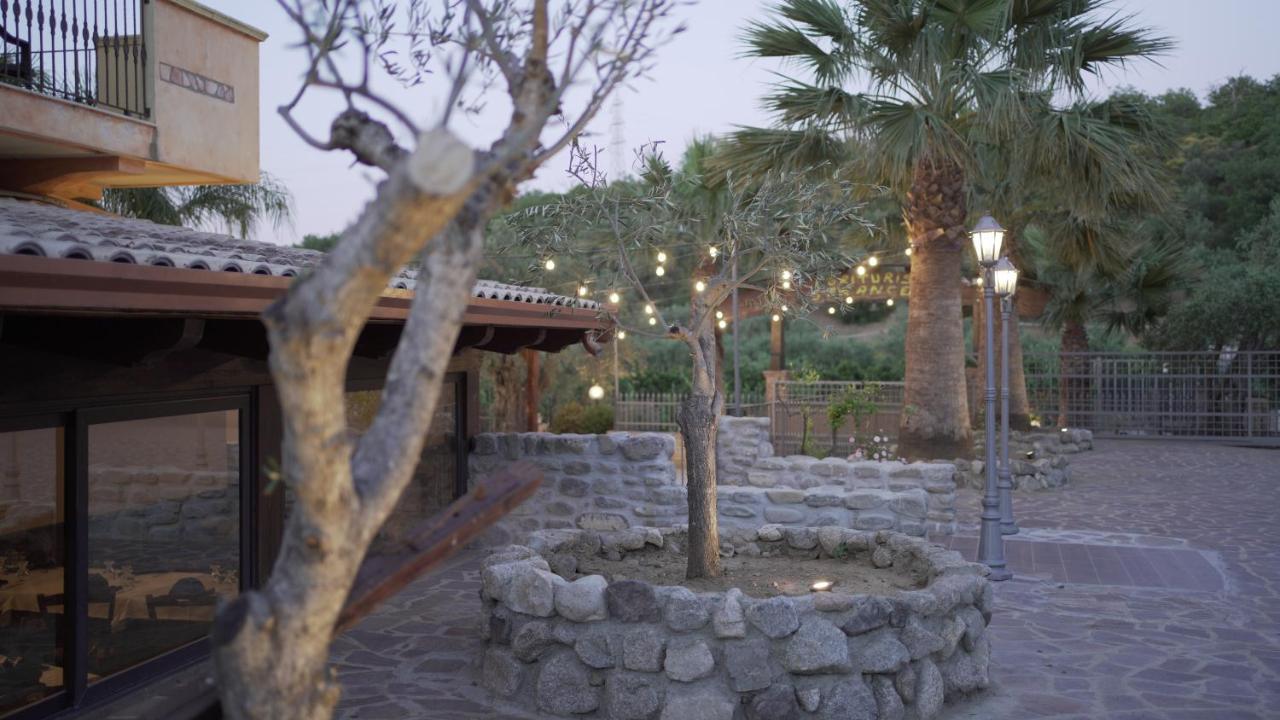 Agriturismo San Francesco Villa Rossano Stazione Eksteriør bilde